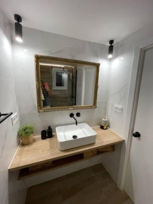 Precioso Apto Miami Primera Linia Playa Cala De Las Sirenas, Con Wifi Y Netflix, Adecuado Para Teletrabajar Miami Playa Zewnętrze zdjęcie