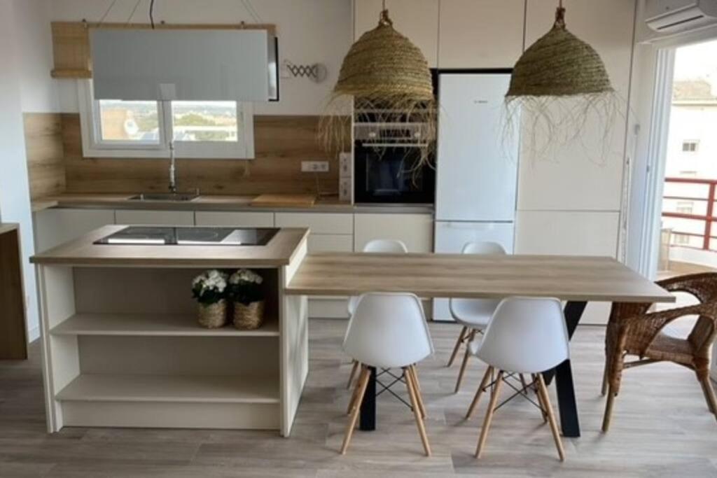 Precioso Apto Miami Primera Linia Playa Cala De Las Sirenas, Con Wifi Y Netflix, Adecuado Para Teletrabajar Miami Playa Zewnętrze zdjęcie